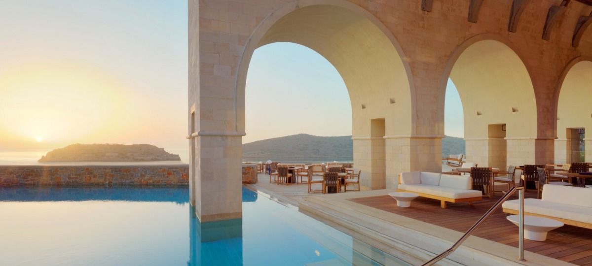 Herzlich Willkommen im Blue Palace Resort & Spa