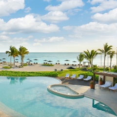 RW-Mayakoba-Beach-PB-Family-Pool-Deck.jpg