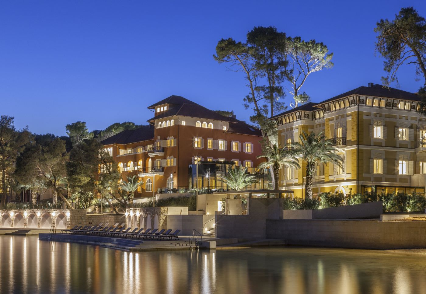 Herzlich Willkommen im Boutique Hotel Alhambra