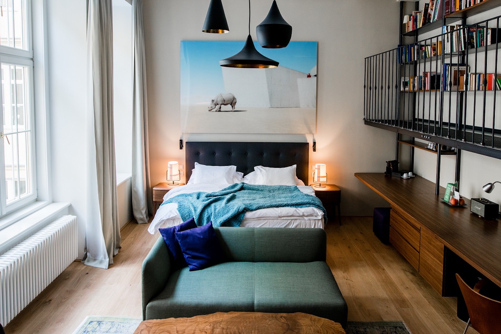 Ein Zimmer im modernen Stil