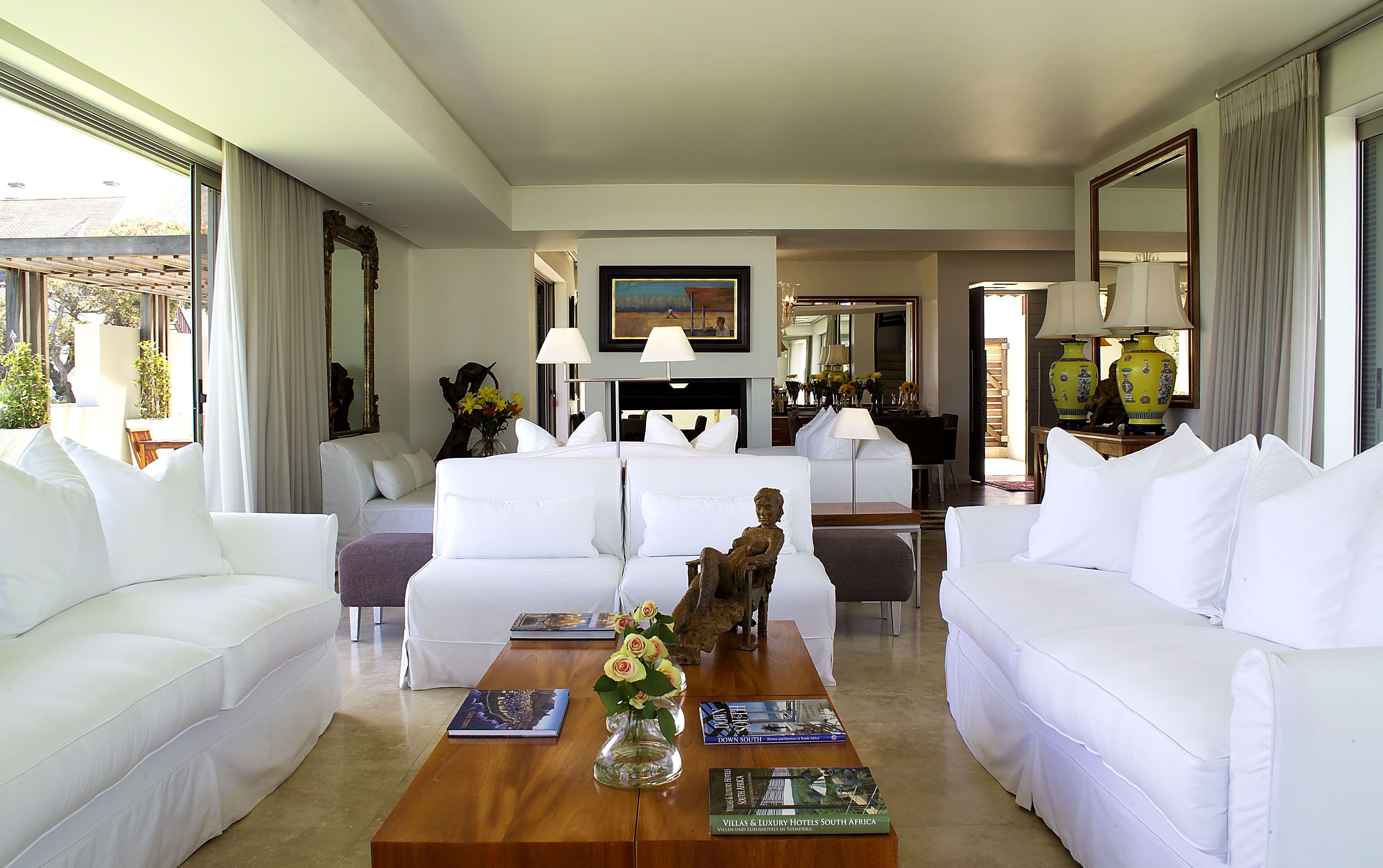 Die Lounge lädt zum Relaxen ein