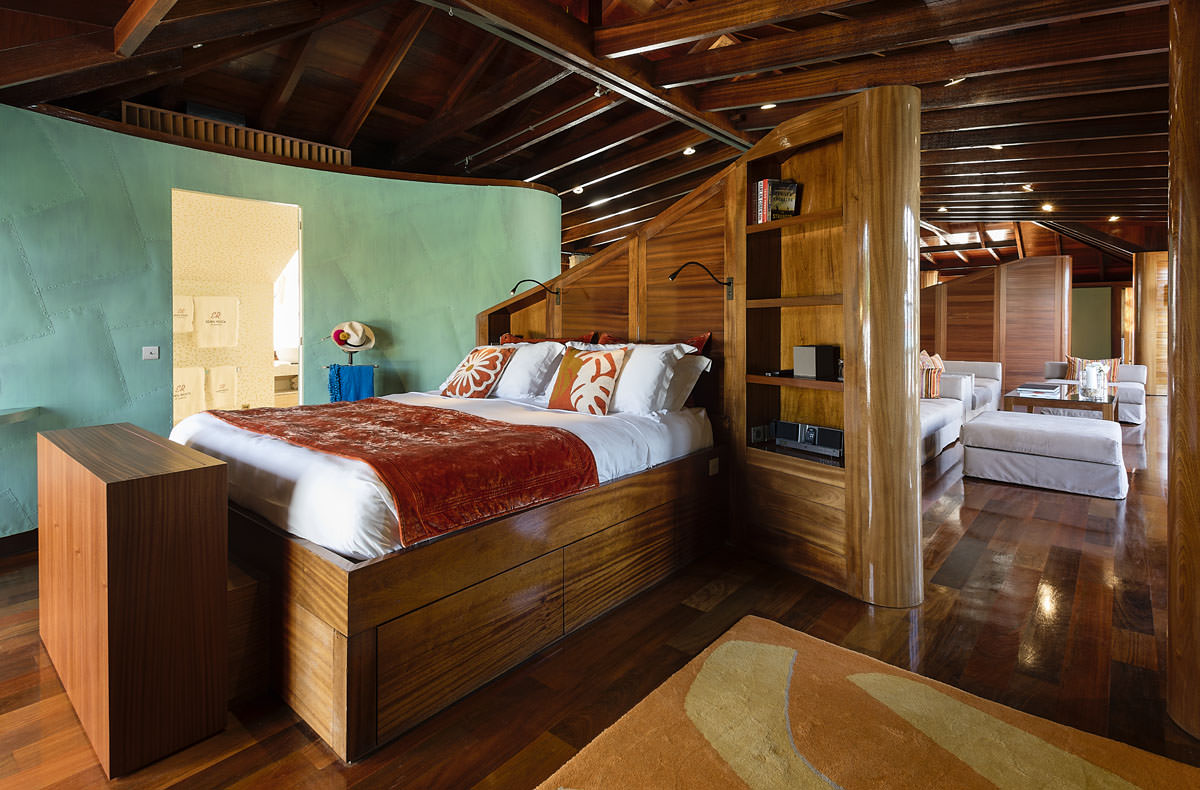 Das gemütliche Schlafzimmer der Howard Hughes Suite