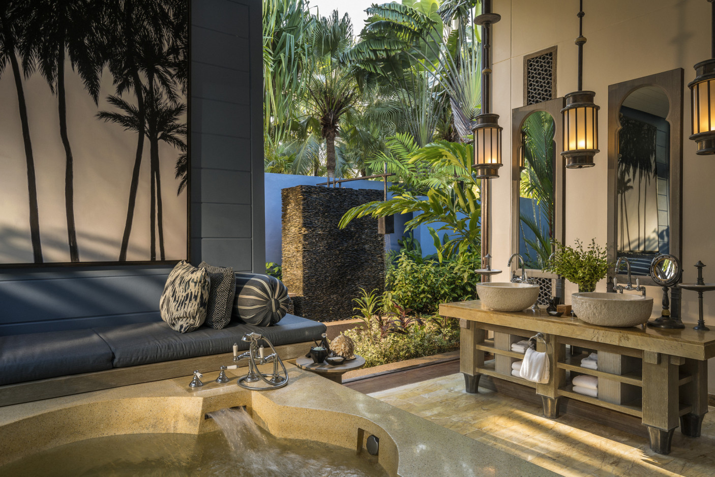 In enger Verbindung mit der umliegenden Natur