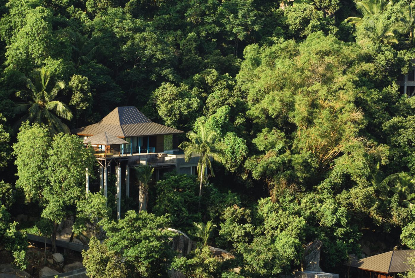 Traumhafte Villen in üppiger Natur