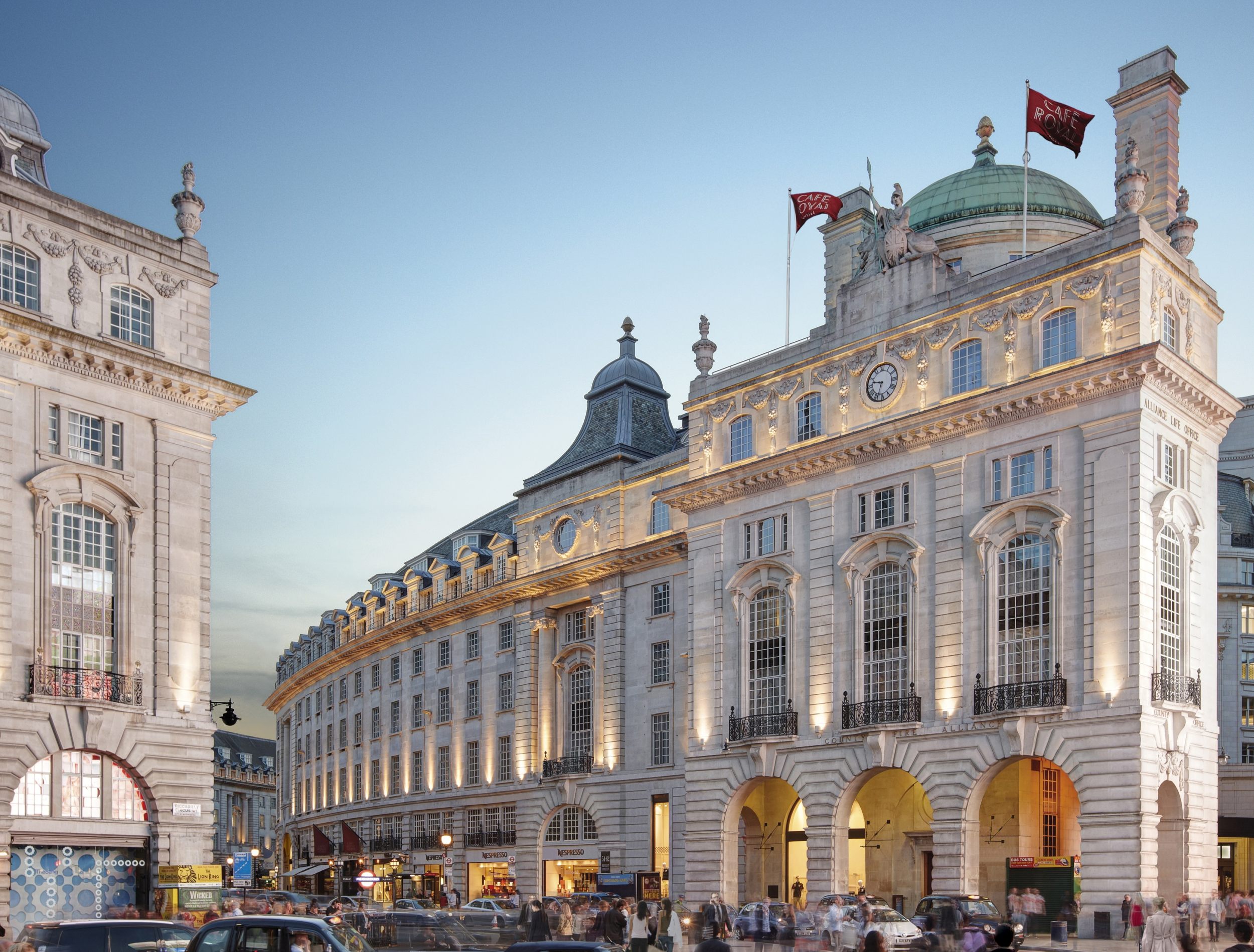 Willkommen im historischen Hotel Café Royal