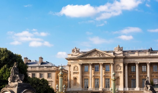 Herzlich willkommen im Hôtel de Crillon 