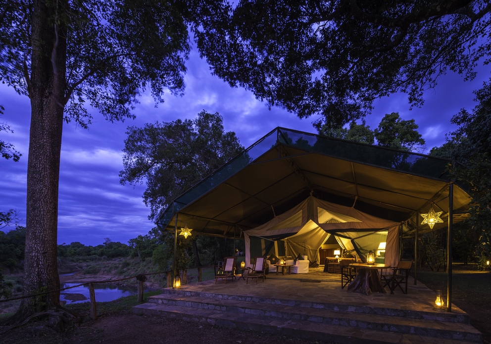 Romantisches Ambiente unter den Sternen Afrikas 