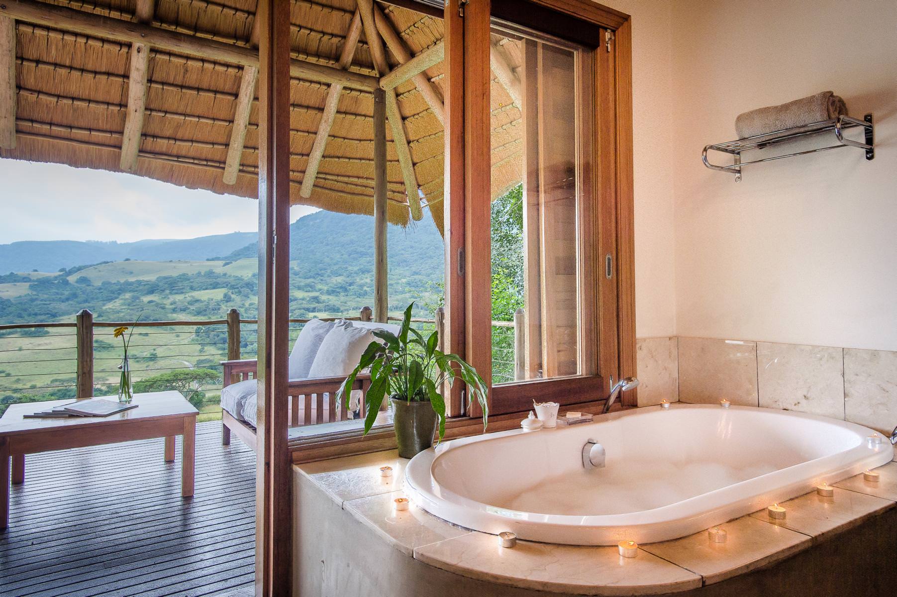 Bad mit wunderschöner Aussicht