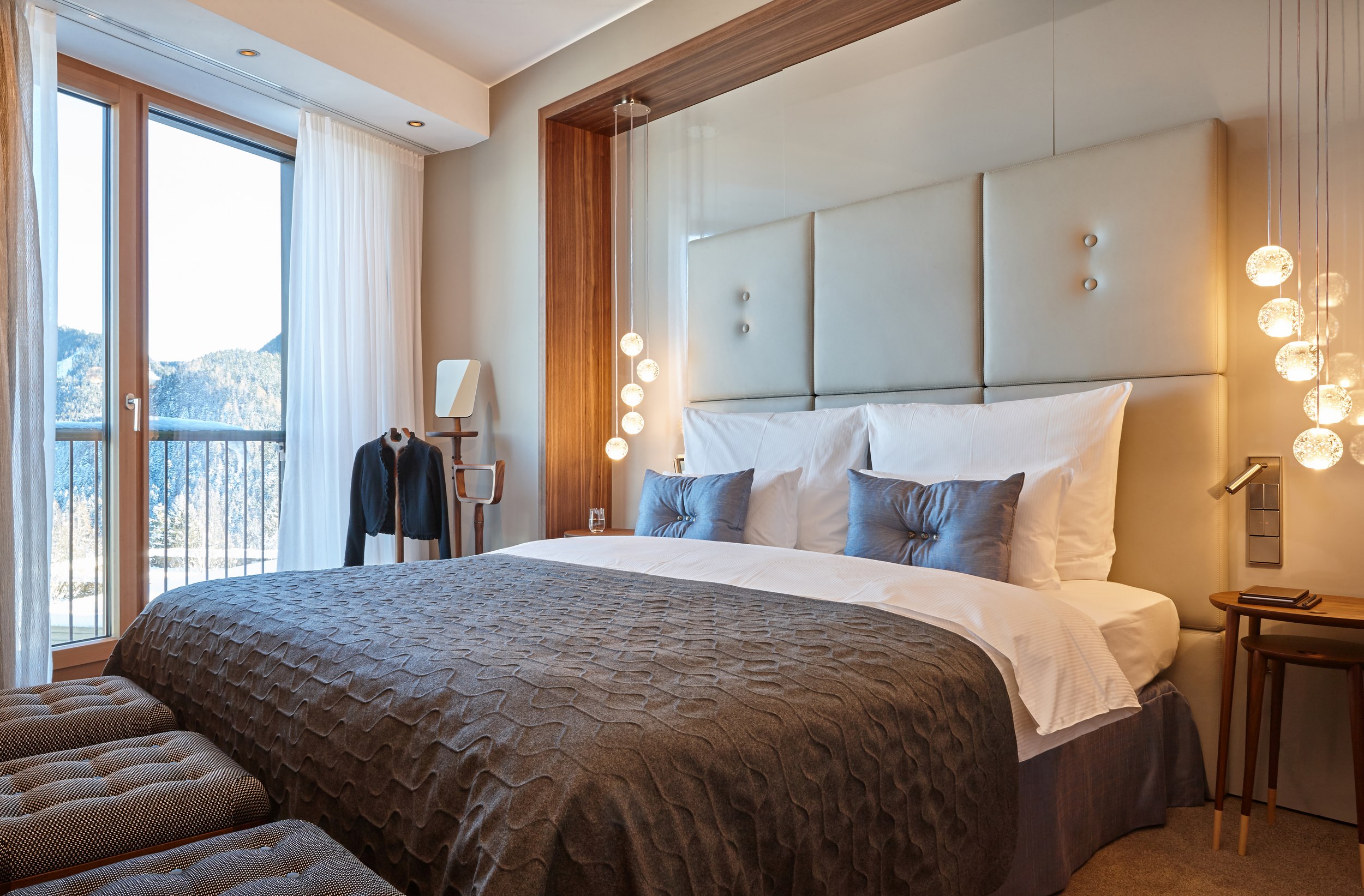 Das Schlafzimmer der Panorama Suite mit Liebe zum Detail 