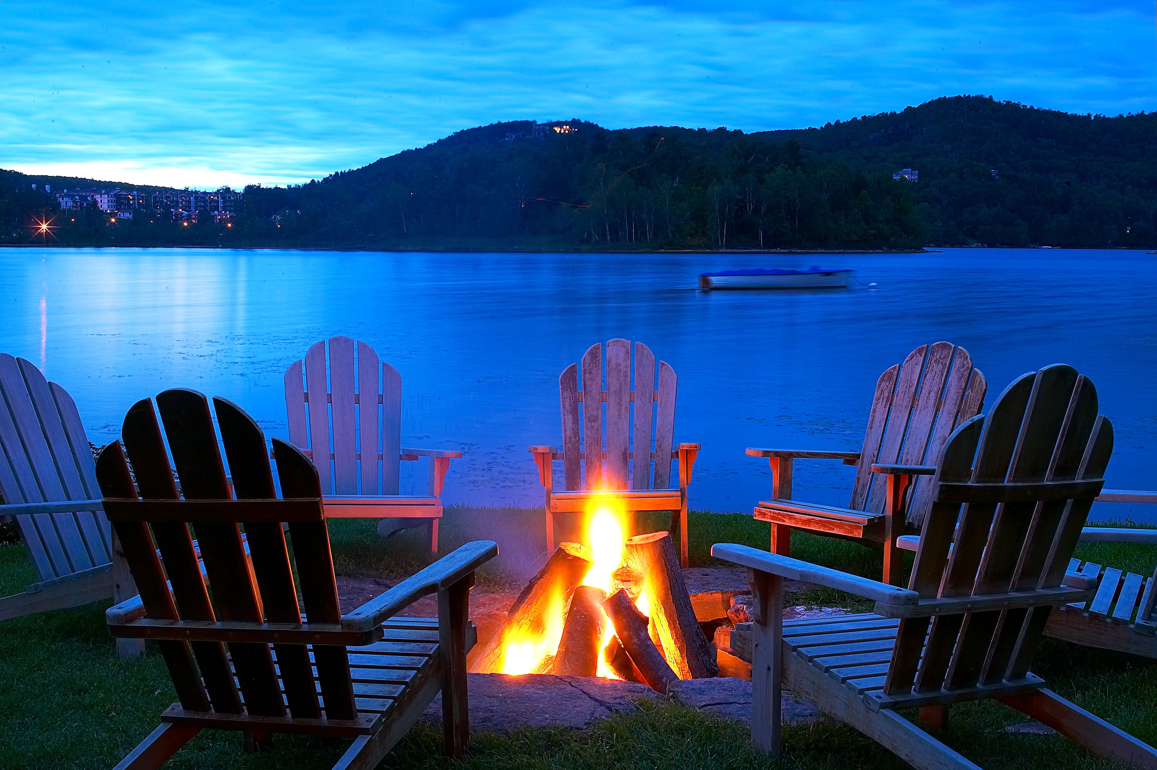 Lagerfeuer Stimmung am See