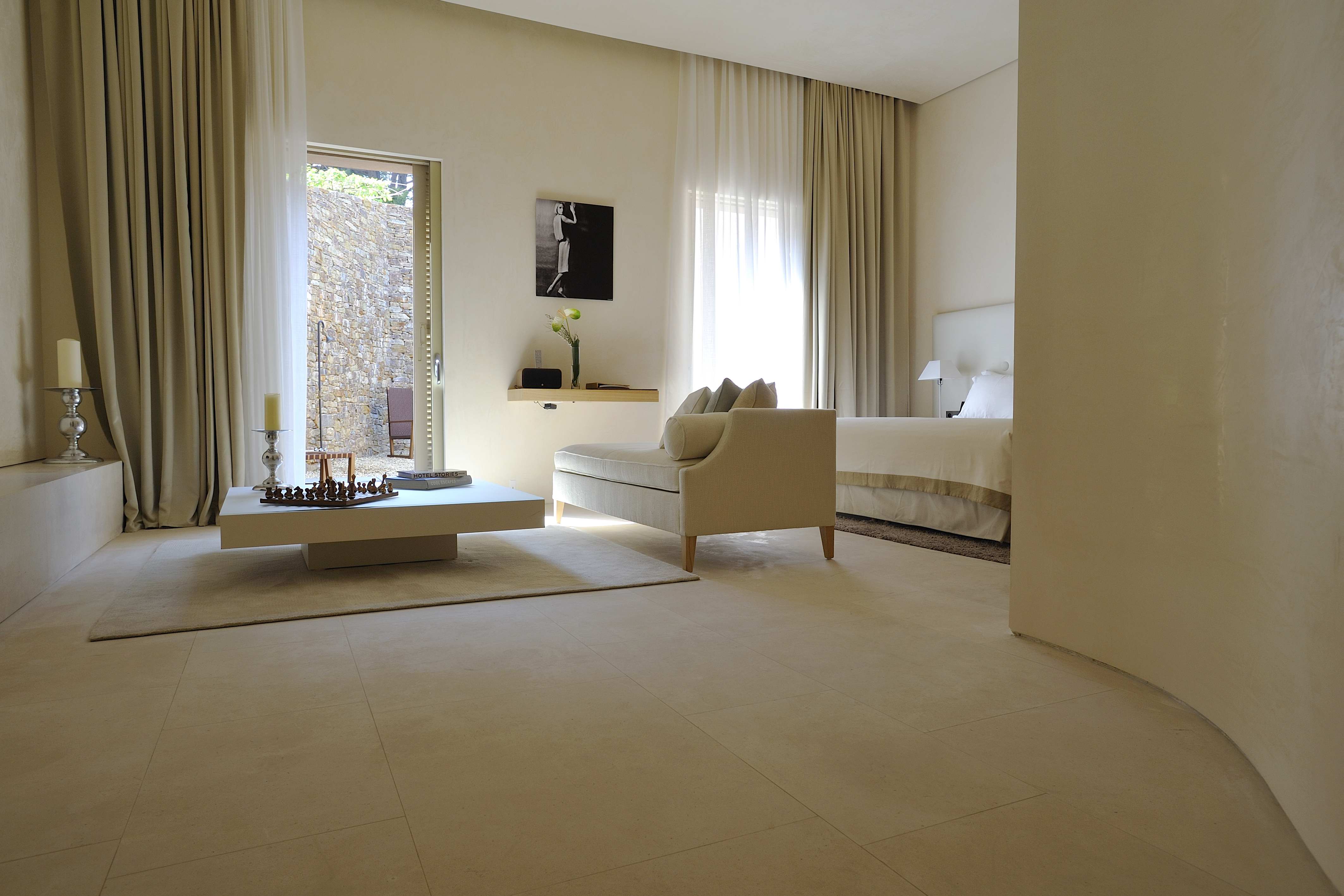 Die sanften Erdtöne laden zum Wohlfühlen ein 