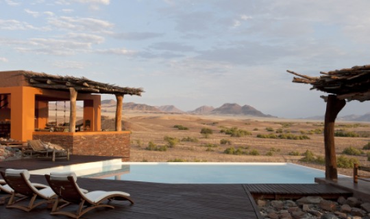 Herzlich Willkommen in der Okahirongo Elephant Lodge