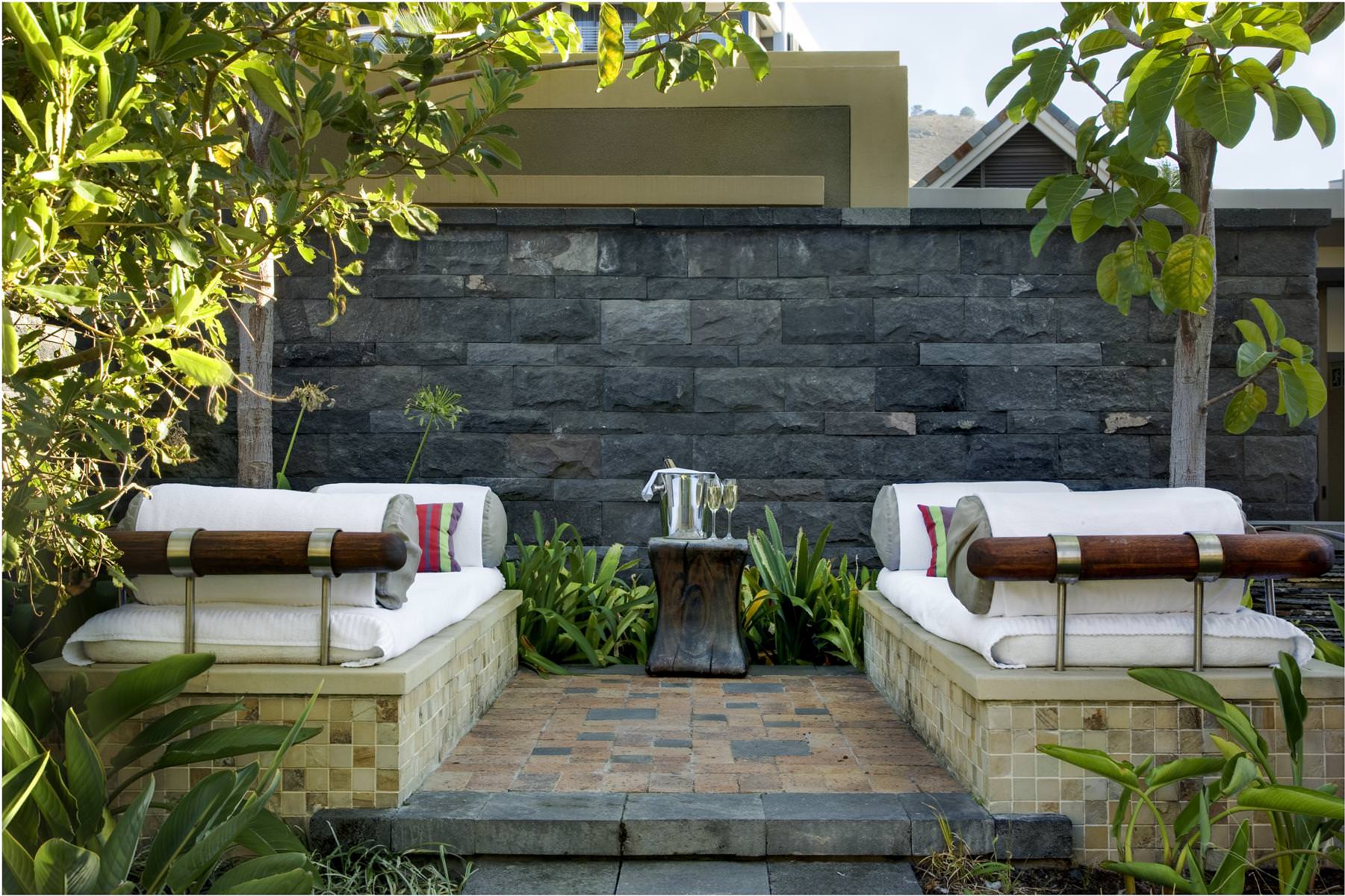 Spabereich im Garten