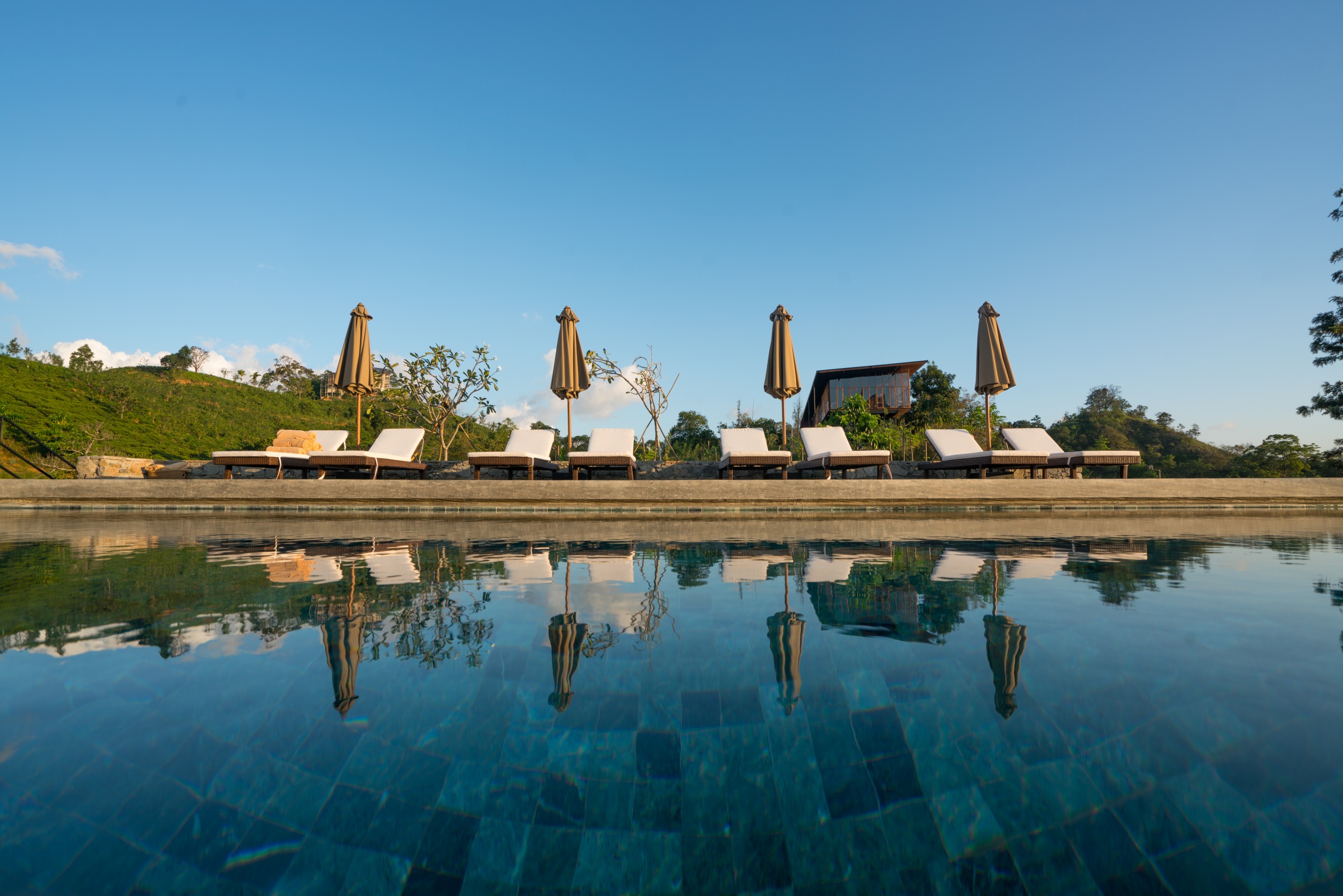 Für eine Erfrischung sorgt der Pool