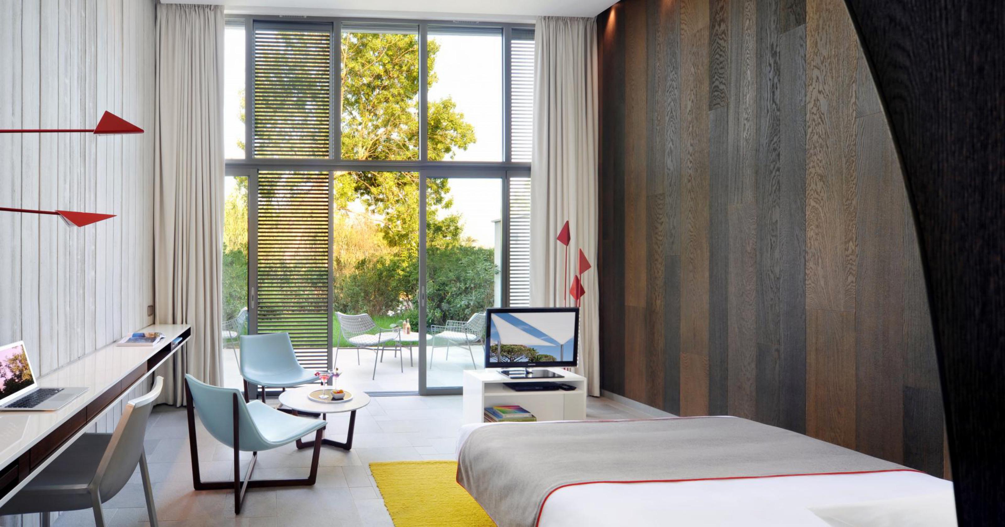 Ihr Cocoon mit 5 m hohen Panoramafenstern