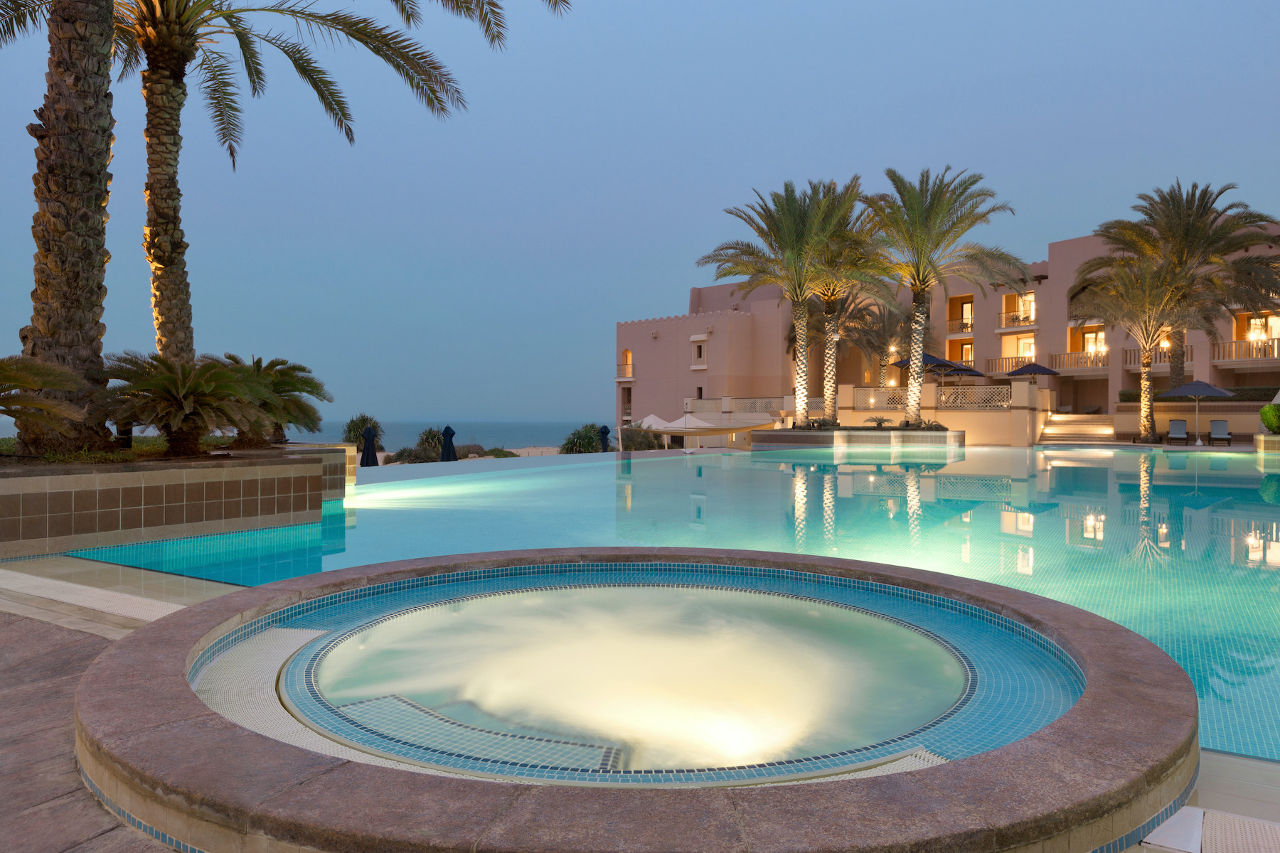 Luxushotel ShangriLa's Barr Al Jissah Resort and Spa bei GERNREISEN buchen Luxushotel ShangriLa's Barr Al Jissah Resort and Spa bei GERNREISEN buchen