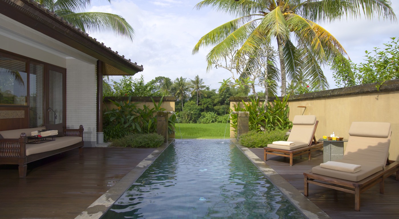 Traumhafte Poolvillen