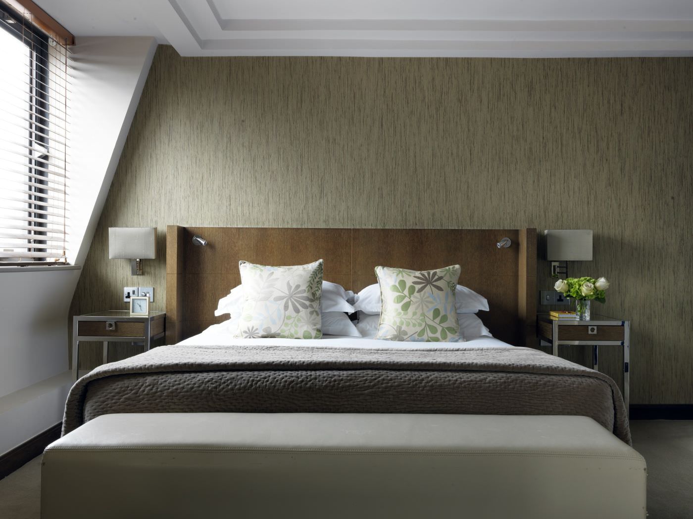 Studio Suite mit einem Queensize Bett. 