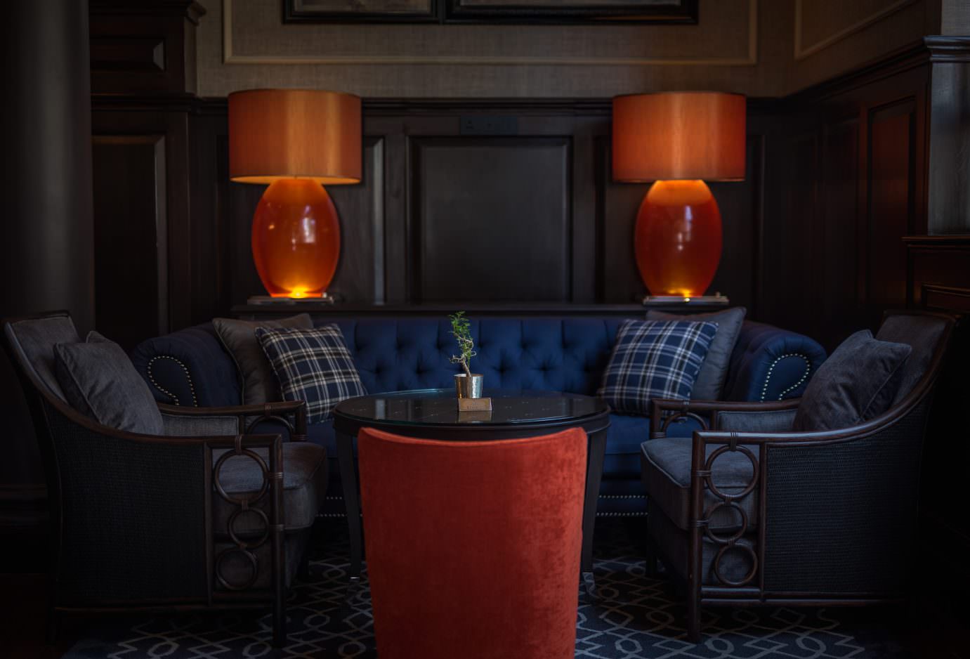 Cocktails in stimmungsvoller Umgebung