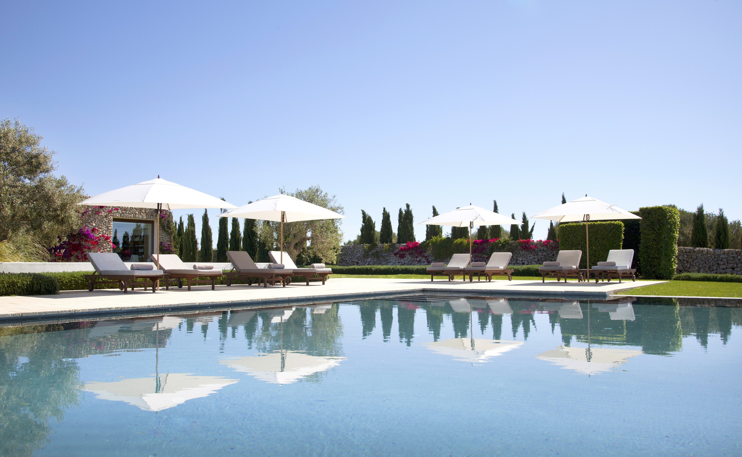 Angenehme Atmosphäre am Pool