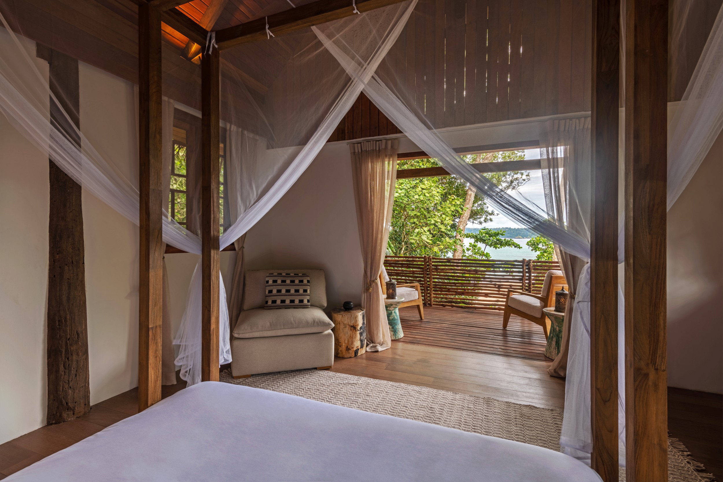 Das großzügige Schlafzimmer der Treetop Villa