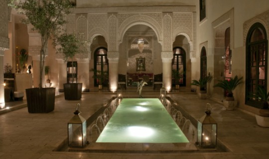 Herzlich Willkommen im Riad Fez