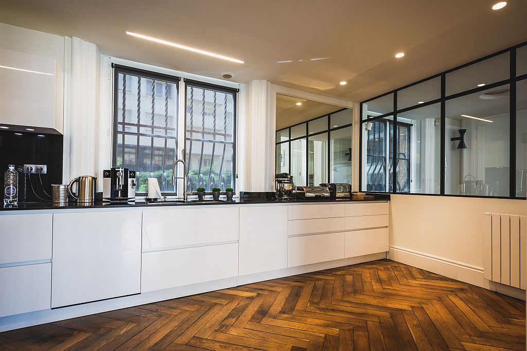 Großräumige Küche 