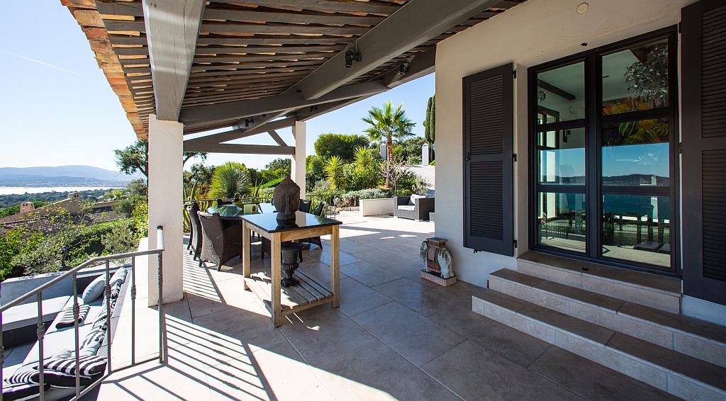 Genießen Sie die wunderschöne Aussicht