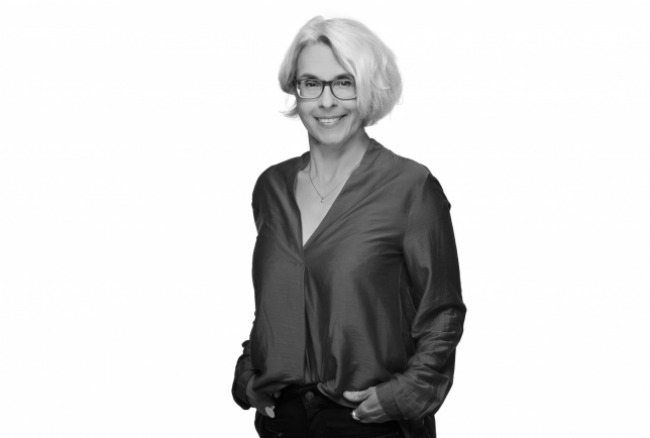 Frau-Sabine-Sander.jpg