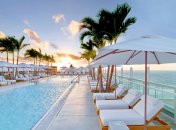 Einer der coolsten Rooftop Pools Miamis