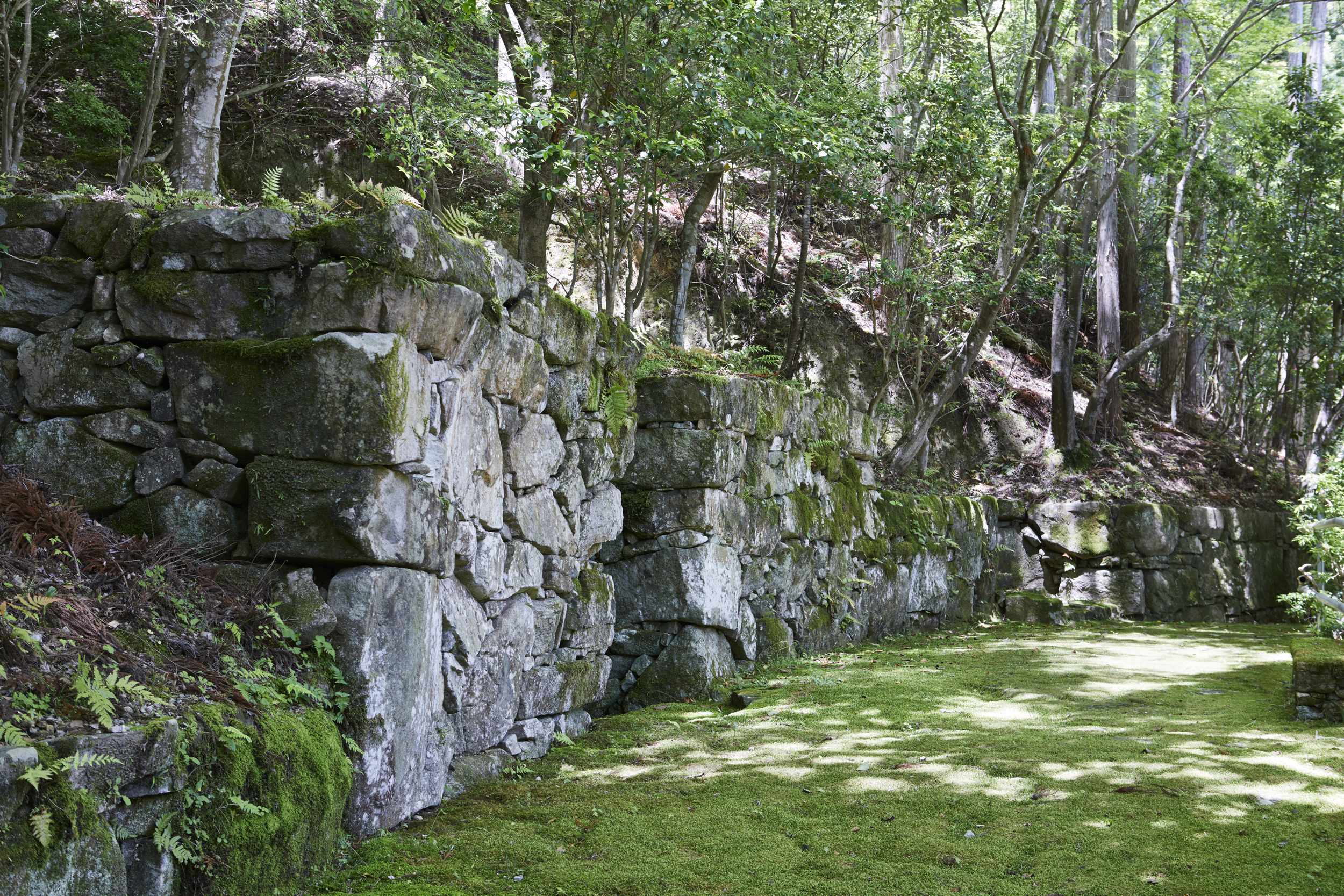 Der einst vergessene, geheime Garten als Rückzugsort von Kyotos Zentrum