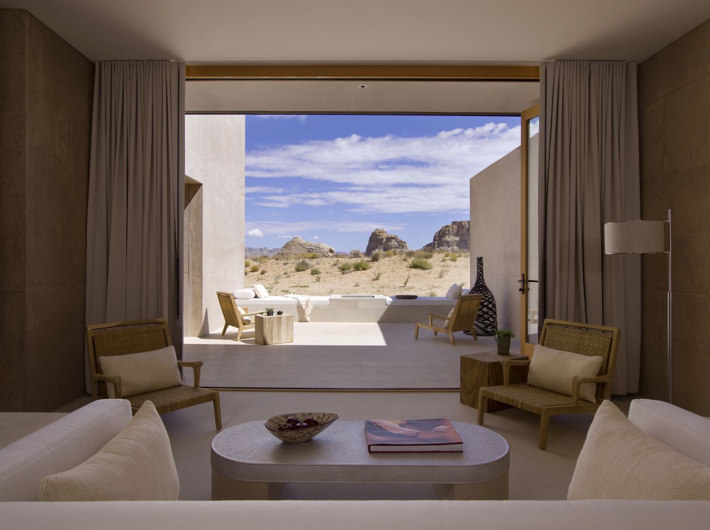 Geniessen Sie traumhafte Ausblicke von Ihrer Suite