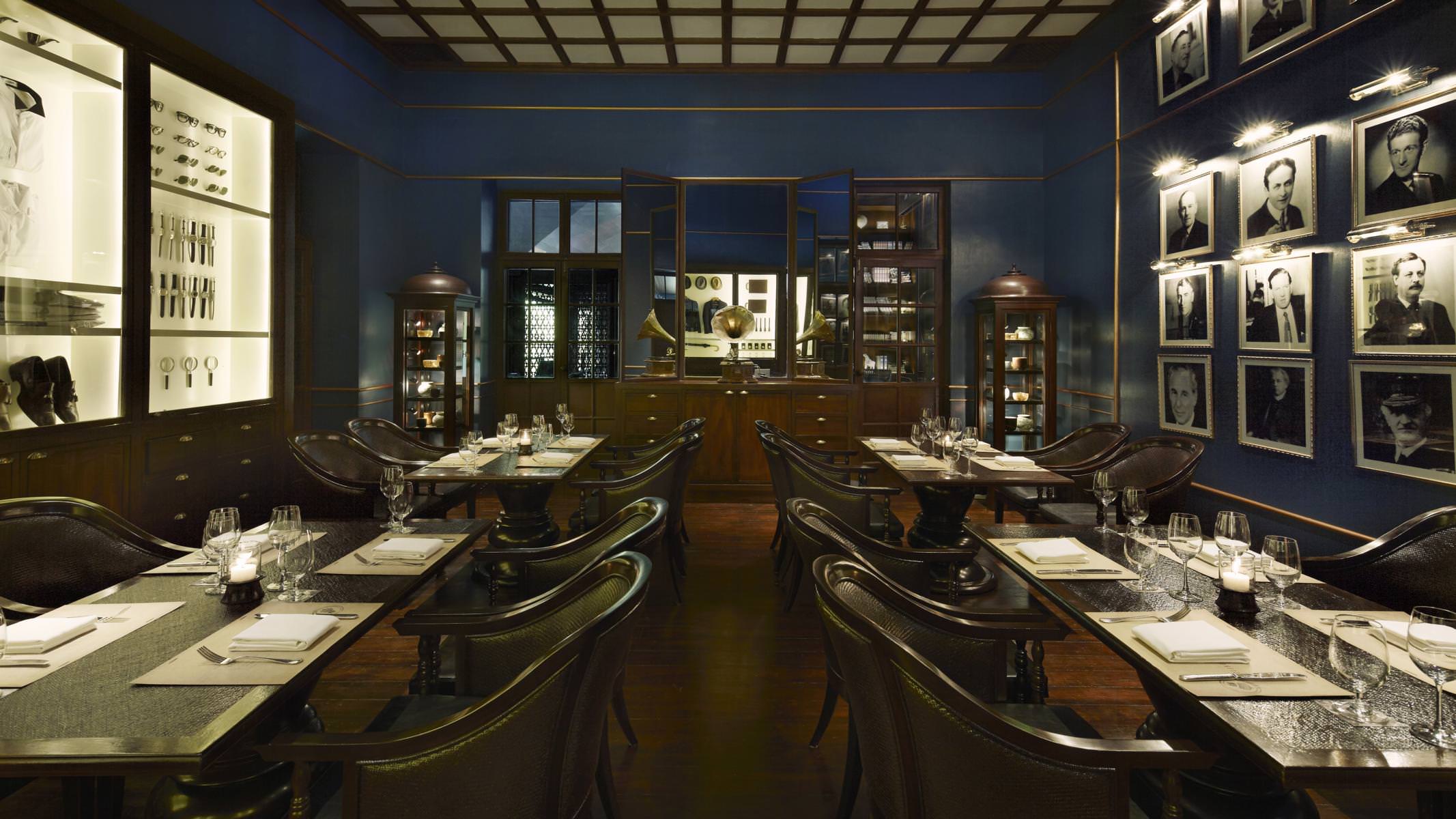 The Service 1921 Restaurant and Bar