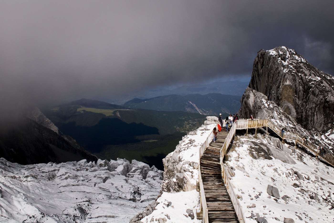 Unternehmen Sie einzigartige Bergwanderungen