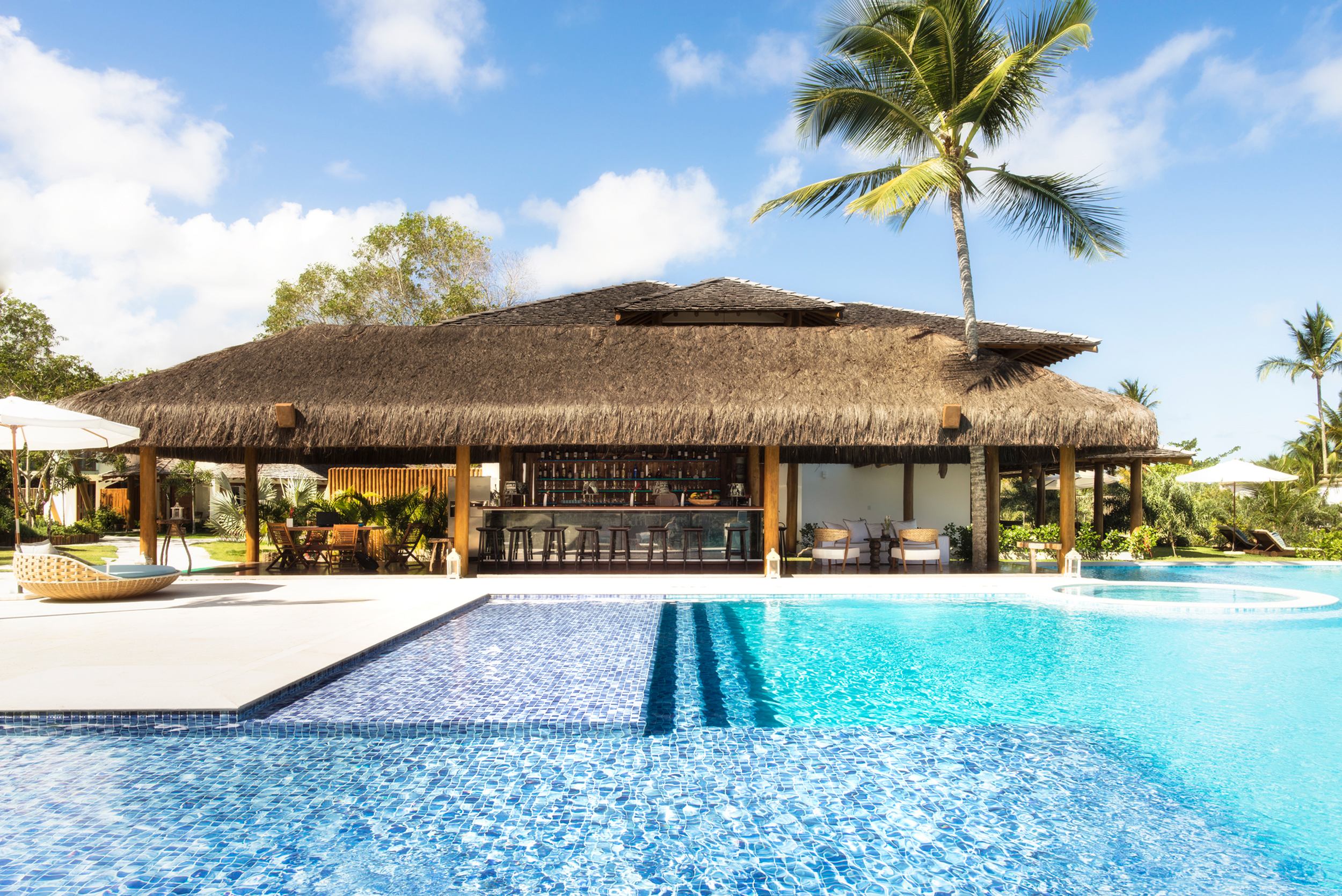 Genießen Sie eine kleine Erfrischung im Pool