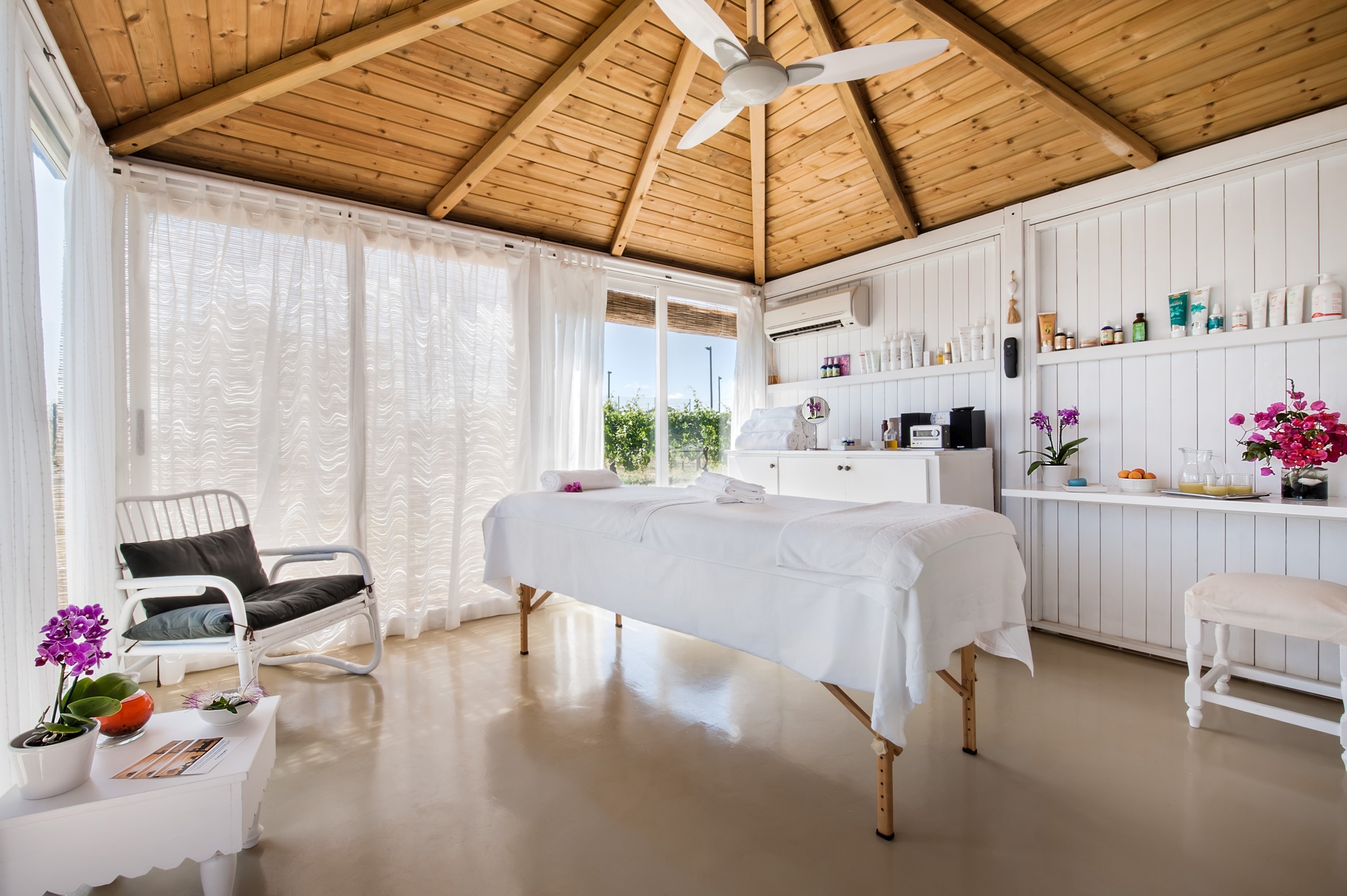 Lassen Sie sich im Garten-Spa rundum verwöhnen