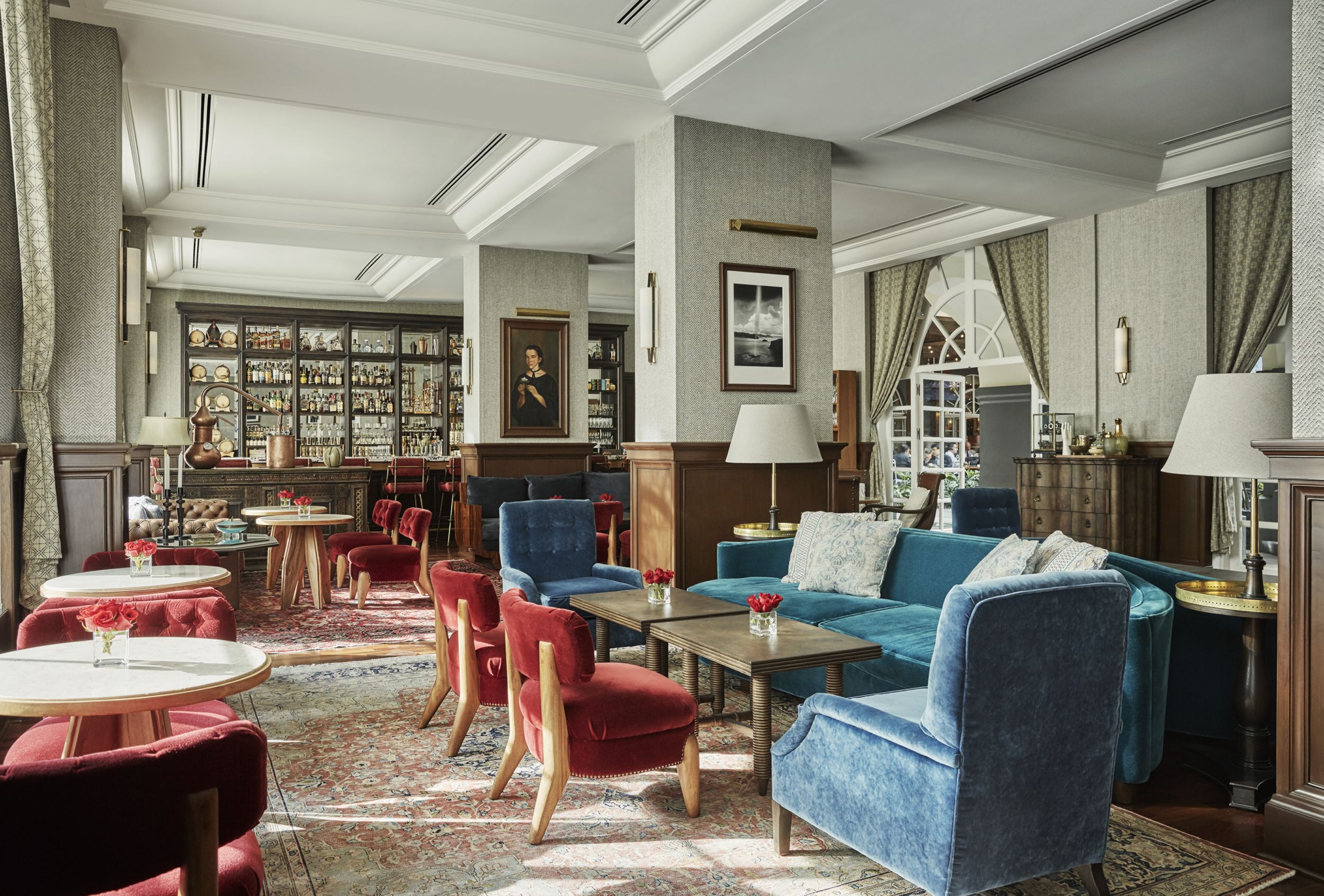 Nehmen Sie einen Drink an der Bar ein