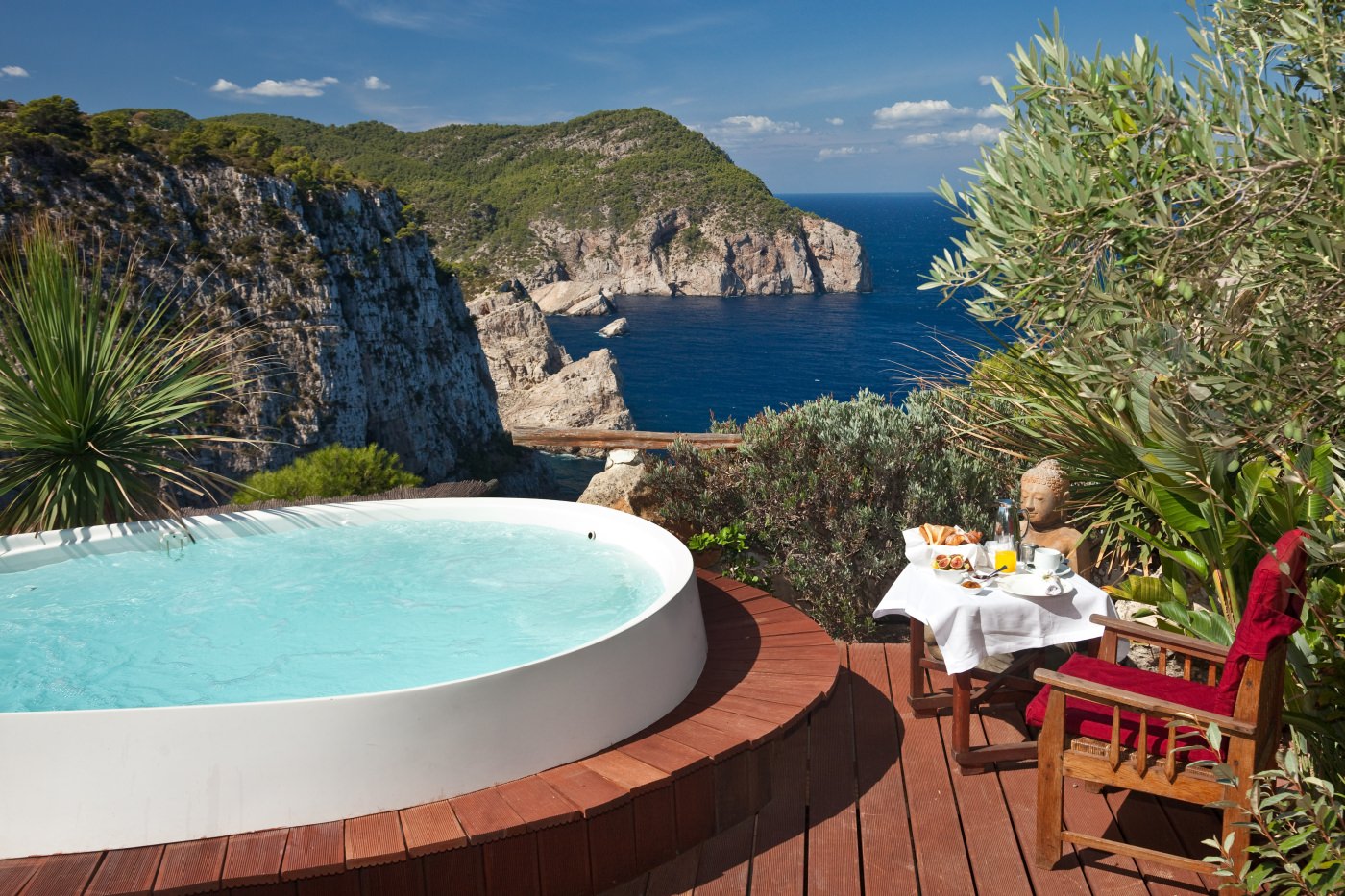 Fabelhafter Pool mit Blick 