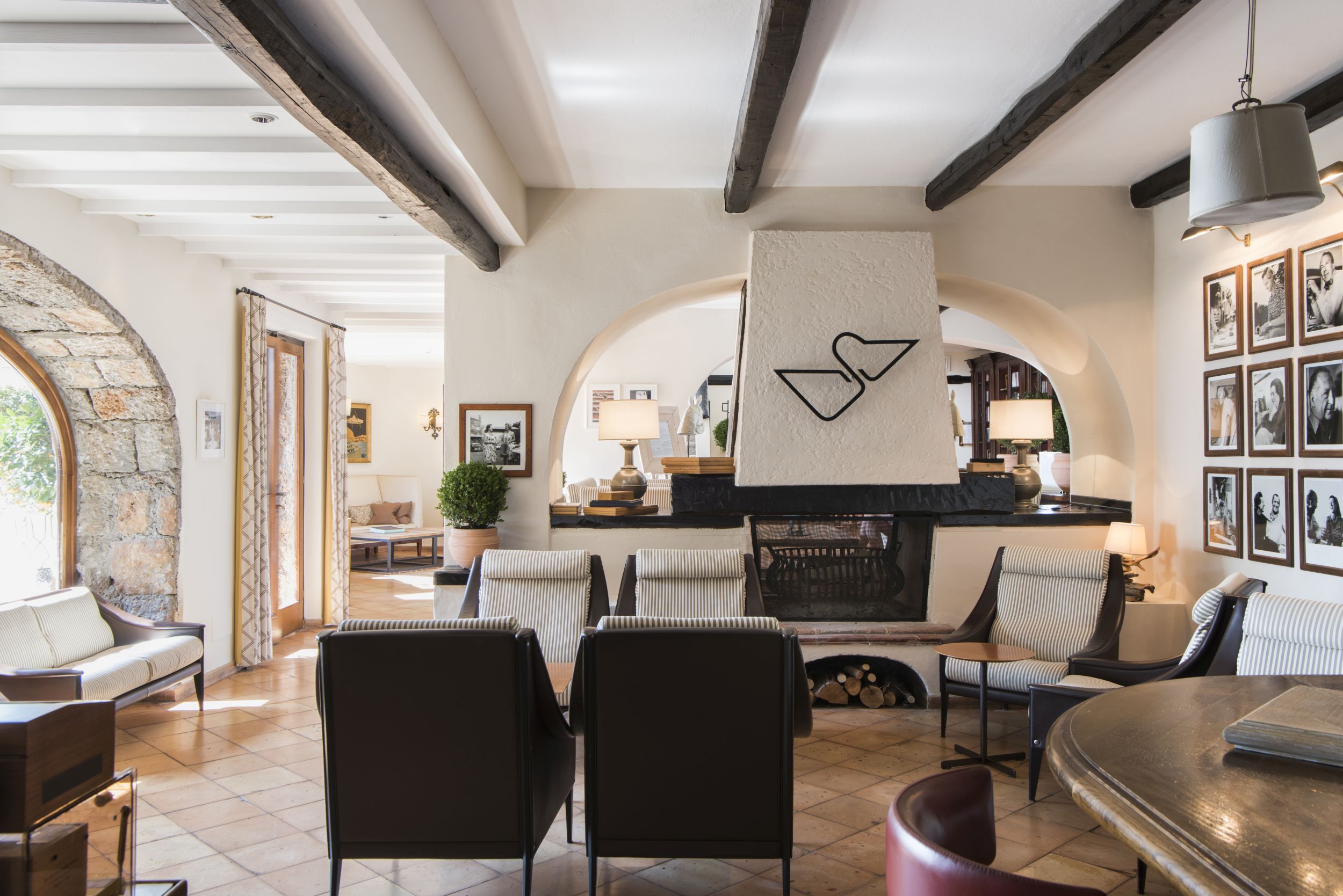 Nehmen Sie einen Drink an der Bar ein