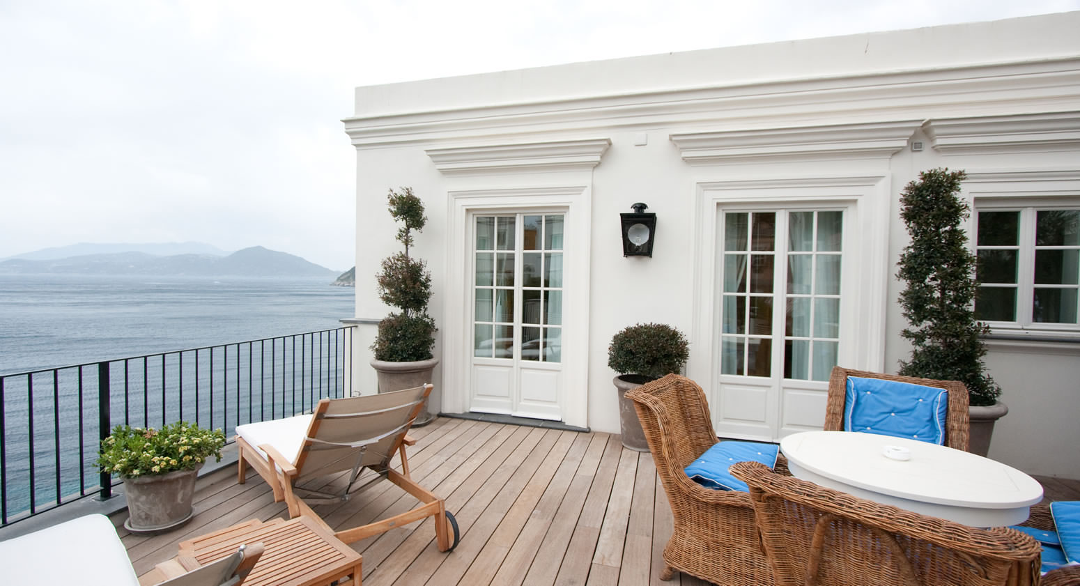 Traumhafte Suiten mit Meerblick