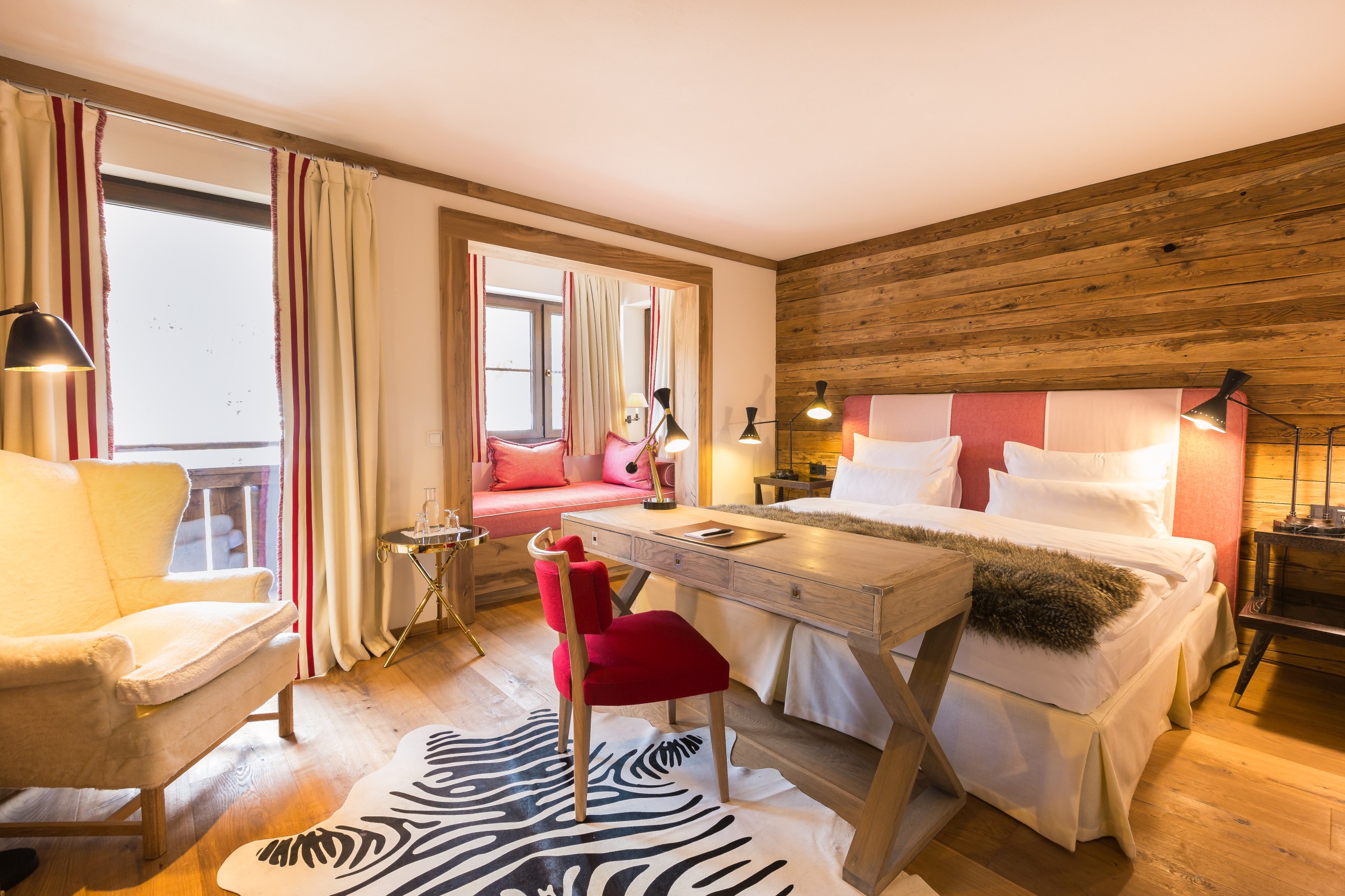 Rustikaler Charme in der Alpin Suite Deluxe