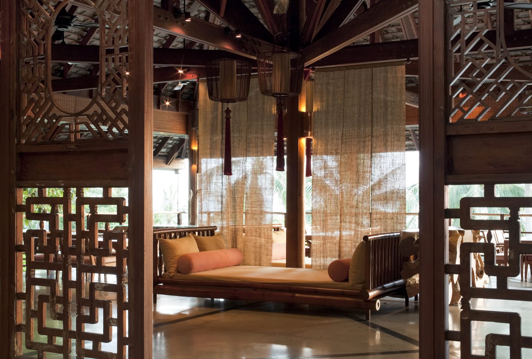 Ein Tässchen Tee in Stille genießen