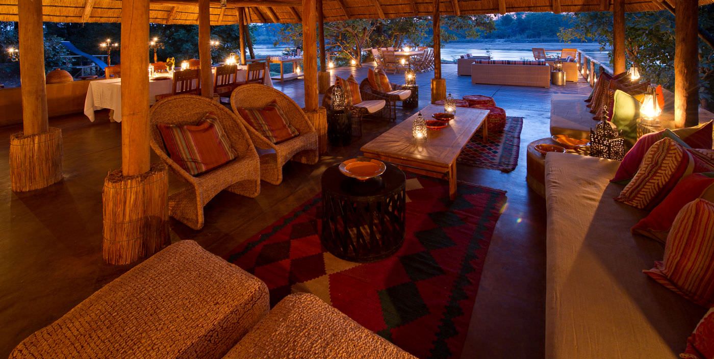 Die einladende Lounge des Camps