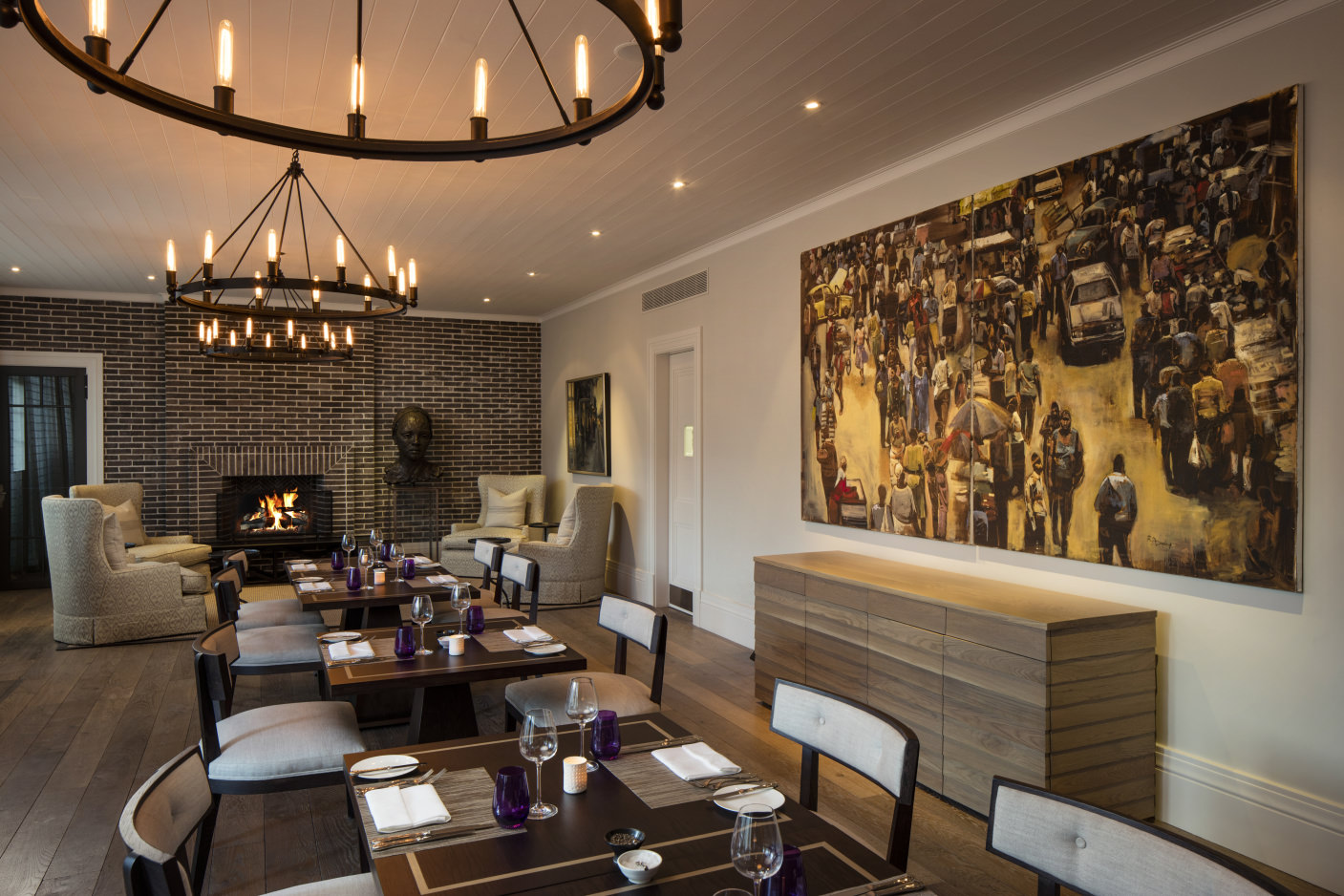 Die exzellente südafrikanische Küche erleben Sie im Leeu Estates Dining Room