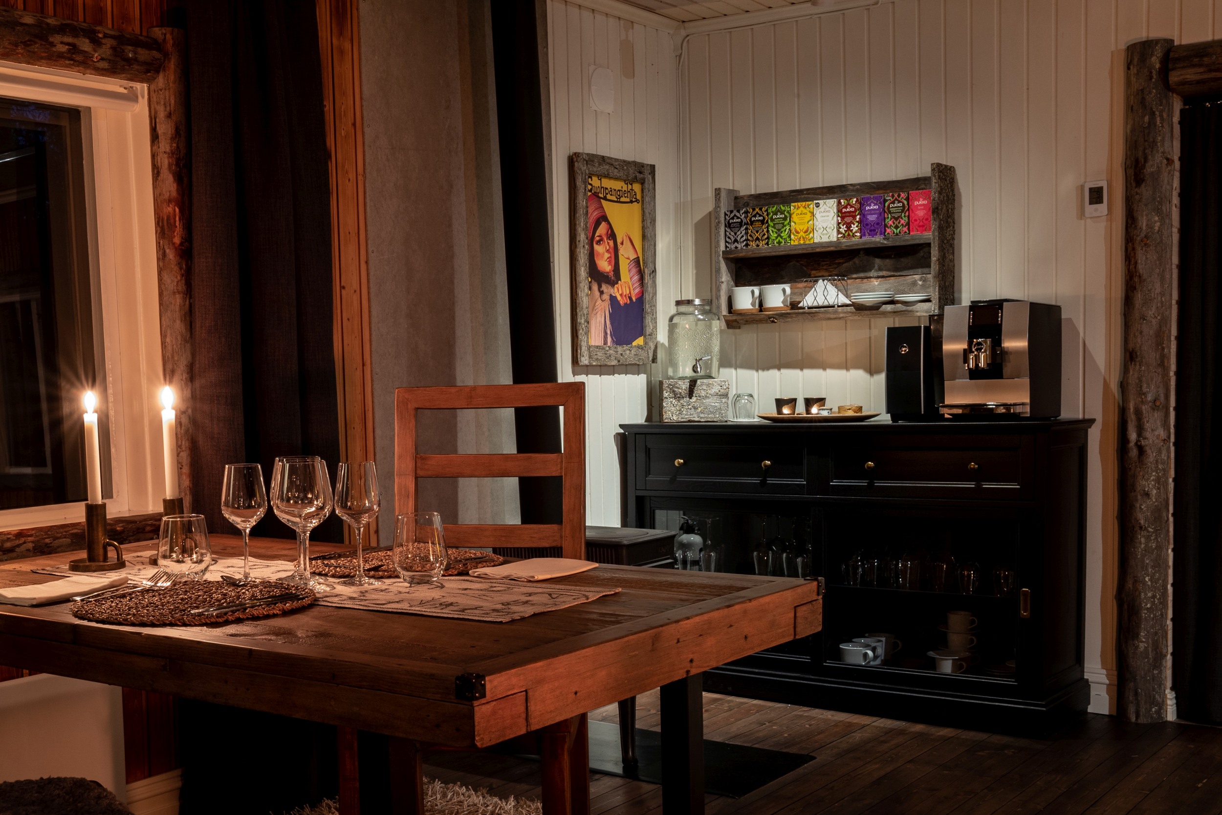 Lassen Sie sich mit frischen Zimtschnecken verwöhnen