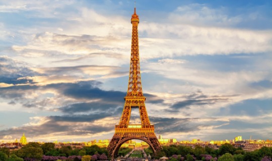 Bienvenue à Paris - Willkommen in Paris. Bienvenue à Paris - Willkommen in Paris.