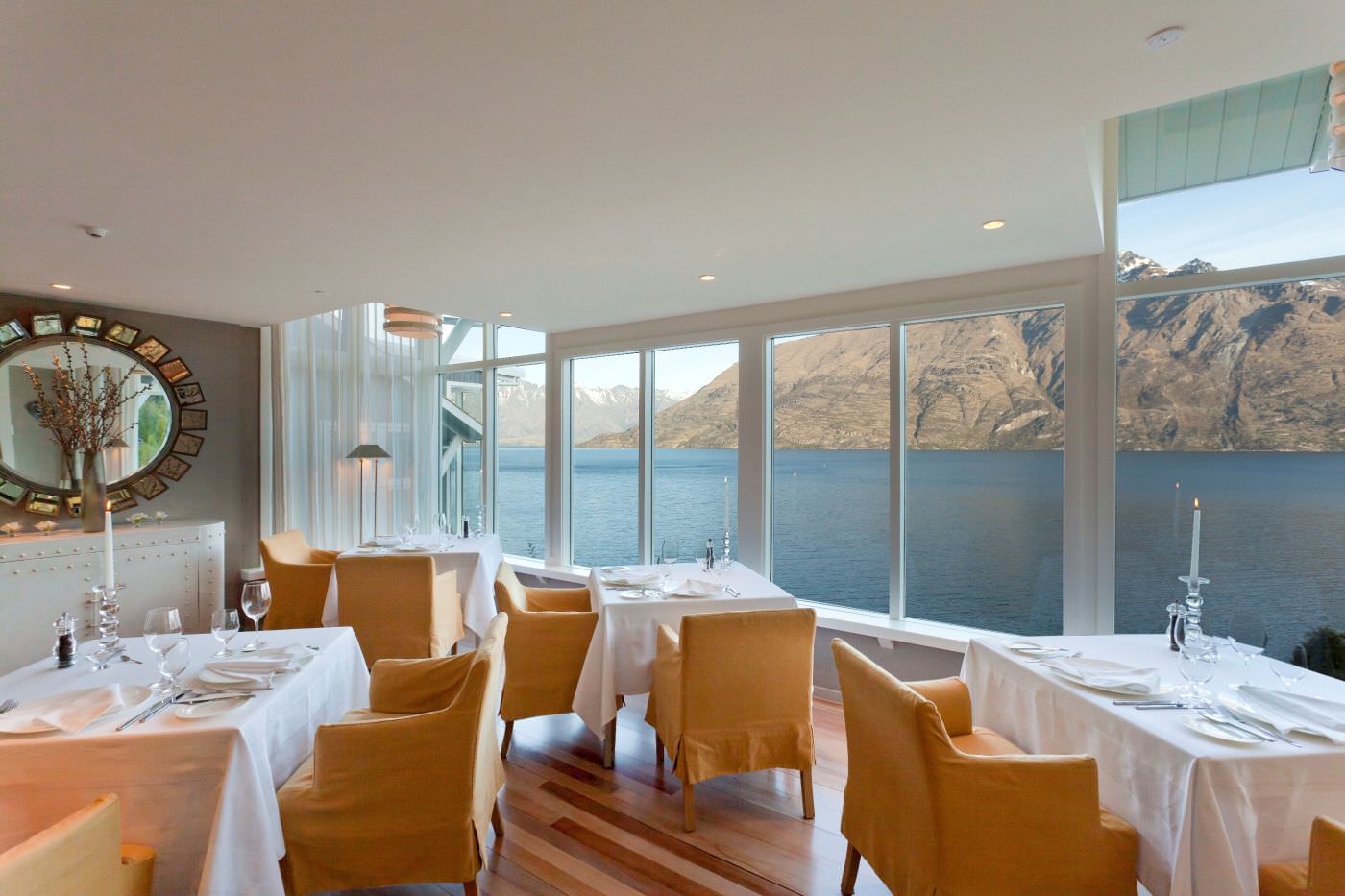 Das Restaurant mit seinem herrlichen Ausblick