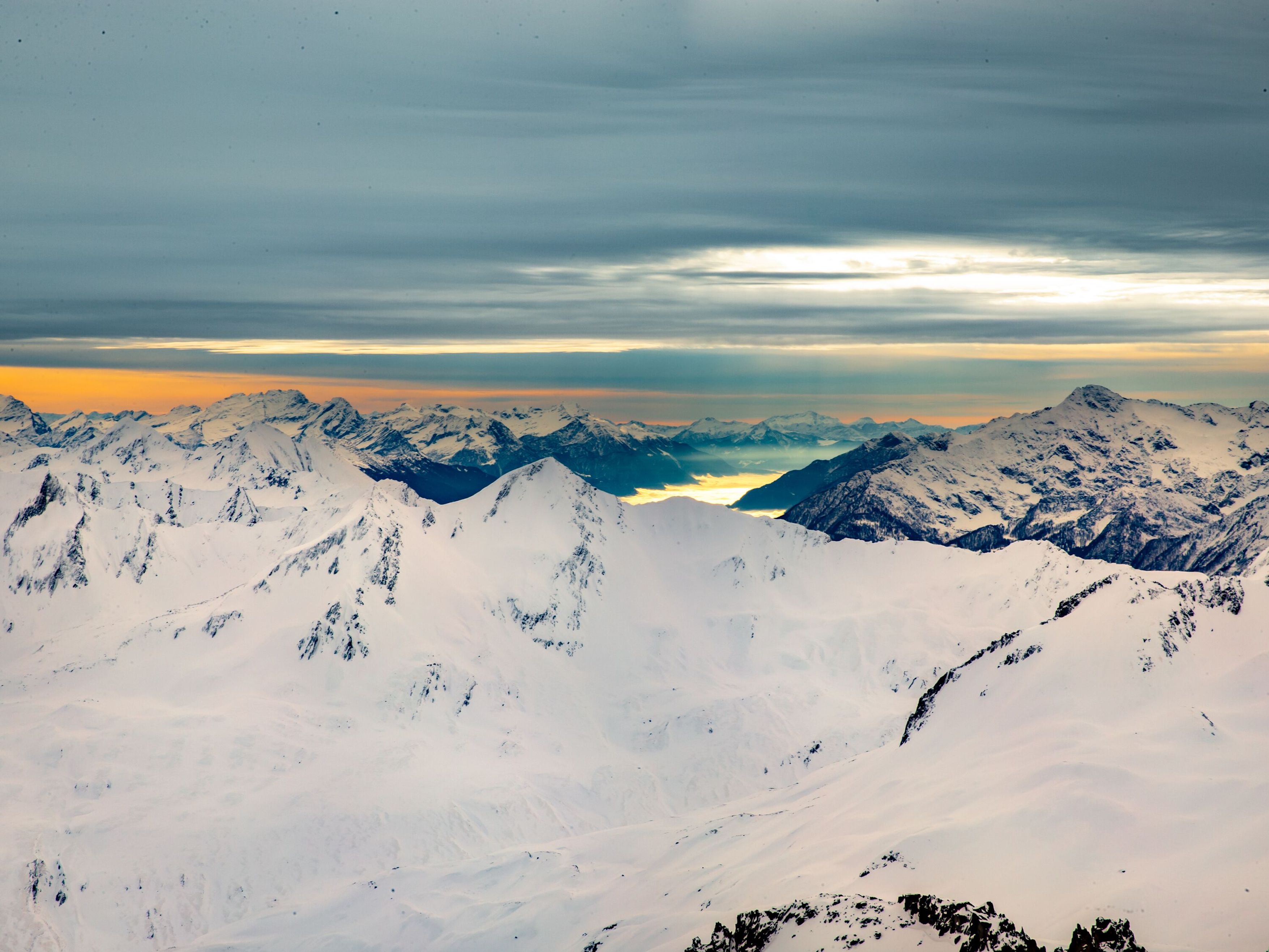Etwas abgeschieden und eingebettet in die majestätischen Alpen