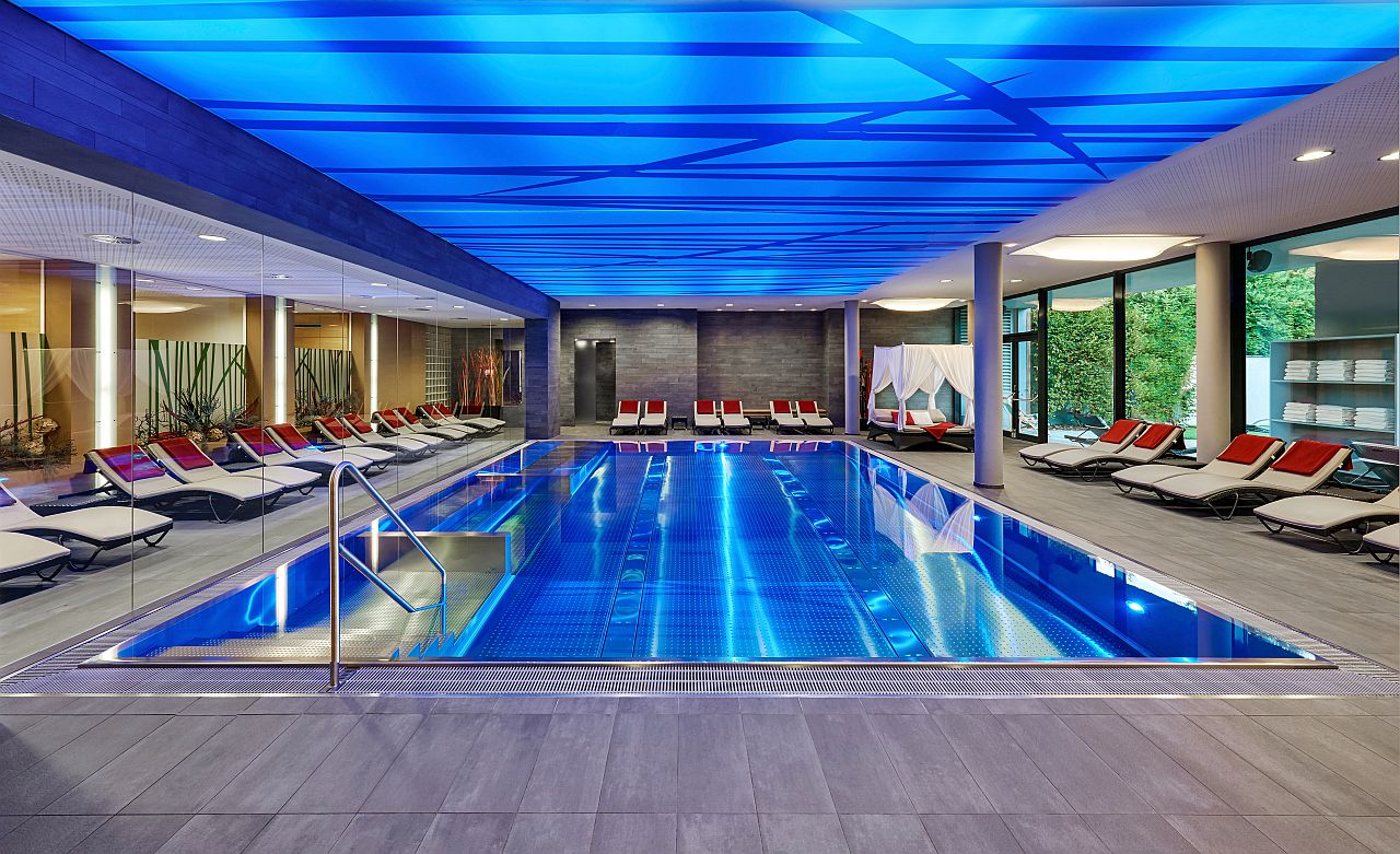 Der wunderbare Indoor Pool