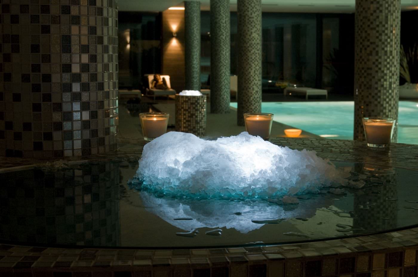 Energie schenkender Hydrotherapie-Zirkel